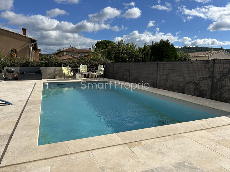 Villa - 140 m² - 6 pièces