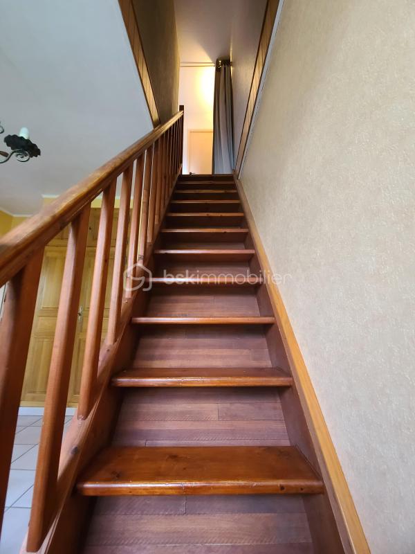 Maison - 115 m² - 6 pièces