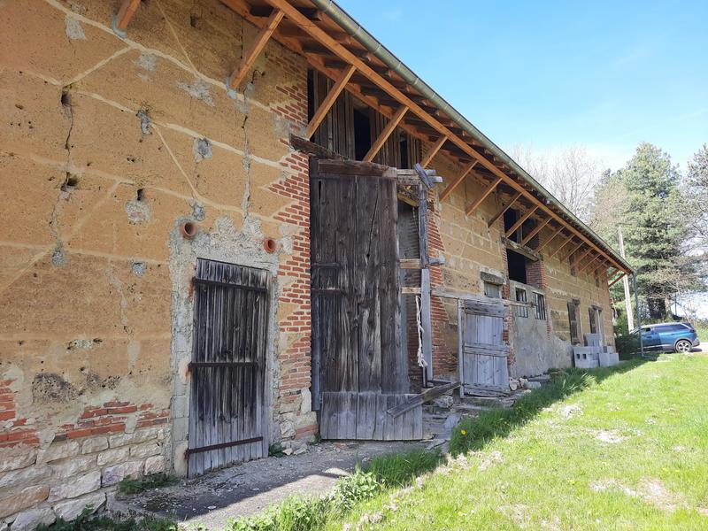Ferme - 200 m² - 1 pièce