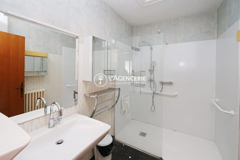 Maison - 106 m² - 5 pièces