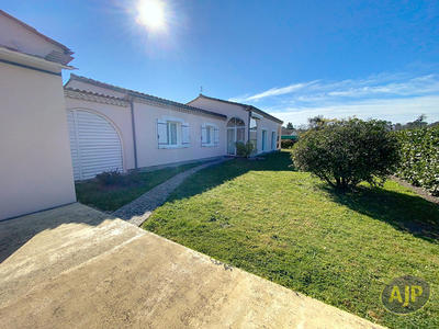 Maison - 137 m² - 5 pièces