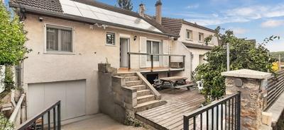 Maison - 158 m² - 6 pièces