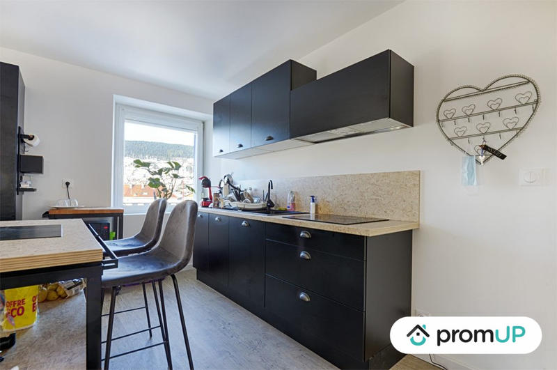 Maison - 170 m² - 9 pièces