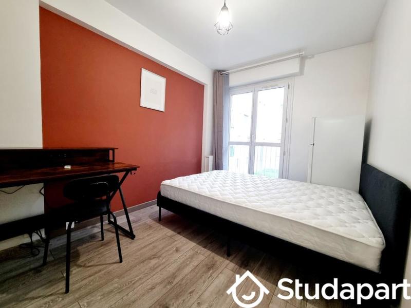 Chambre - 9 m² - 1 pièce