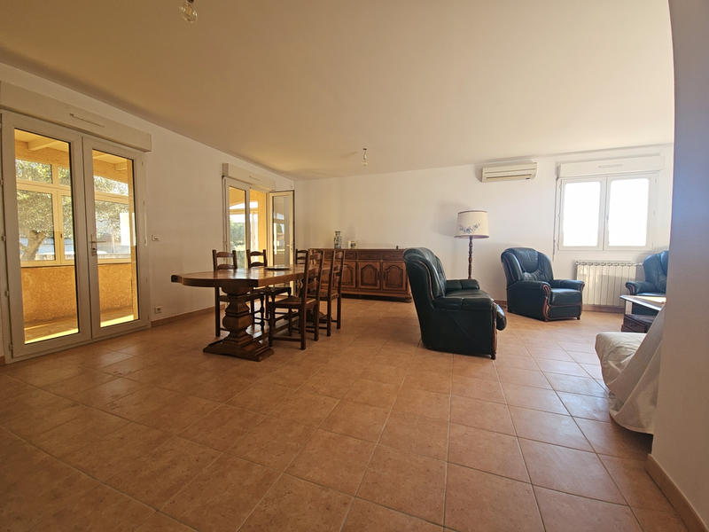 Maison - 121 m² - 4 pièces