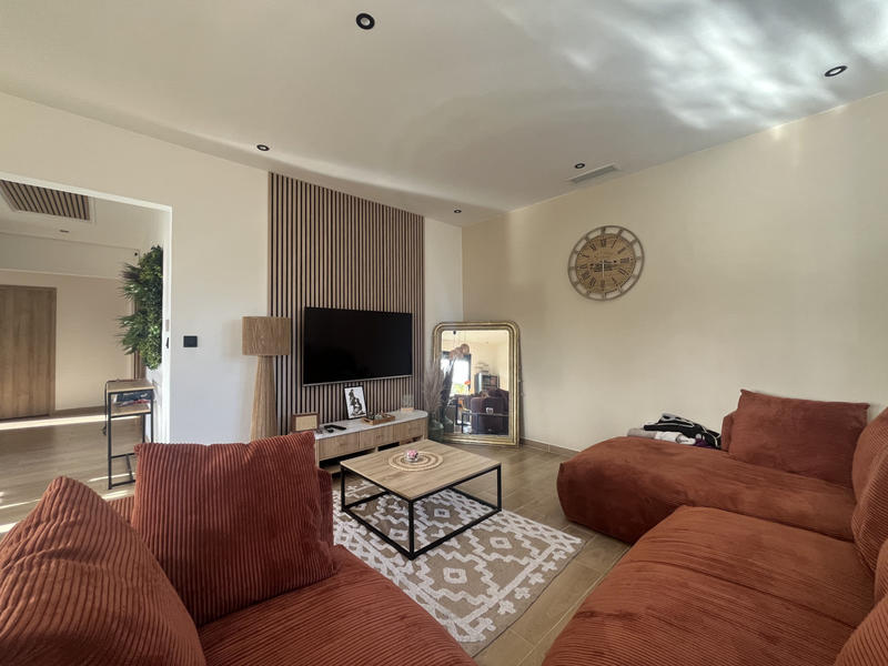 Maison - 137 m² - 7 pièces