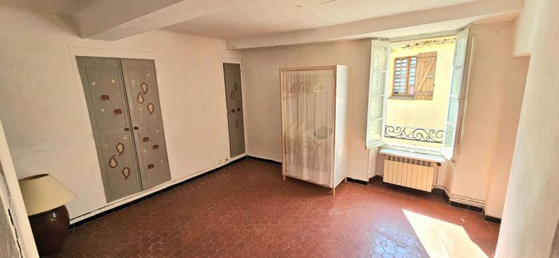 Maison de village - 180 m² - 6 pièces