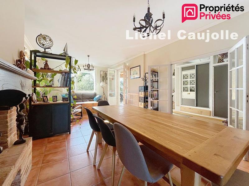 Maison - 170 m² - 5 pièces