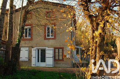 Maison de village - 130 m² - 4 pièces