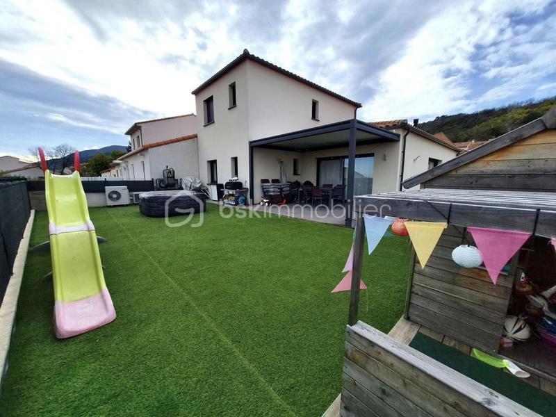 Maison - 108 m² - 4 pièces