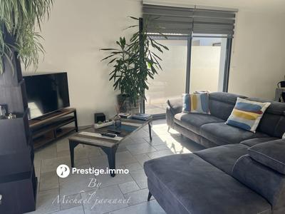 Villa - 102 m² - 3 pièces