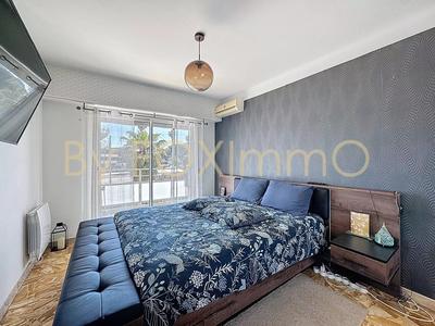 Appartement - 79 m² - 4 pièces