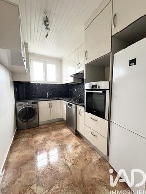 Appartement - 64 m² - 4 pièces