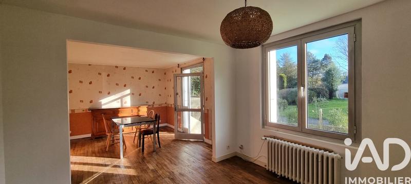 Maison - 99 m² - 6 pièces