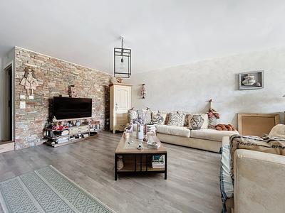 Appartement - 98 m² - 3 pièces