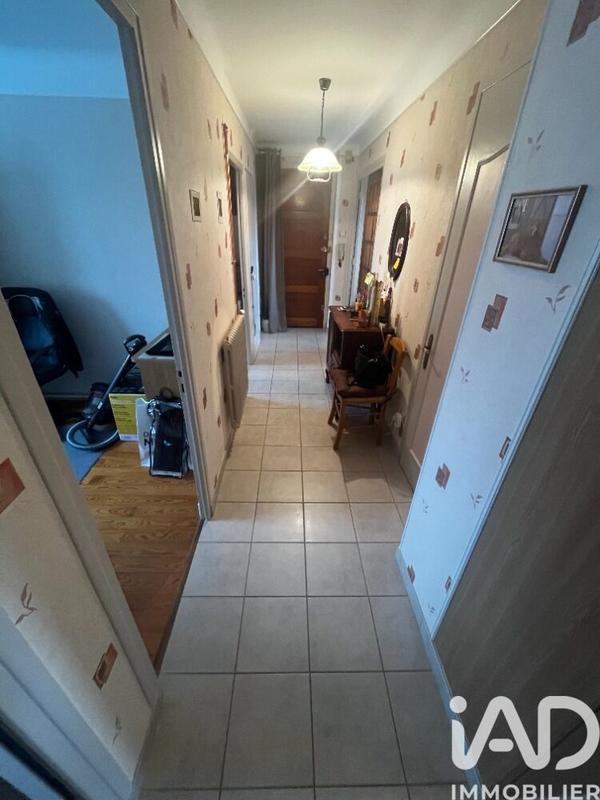 Appartement - 93 m² - 5 pièces