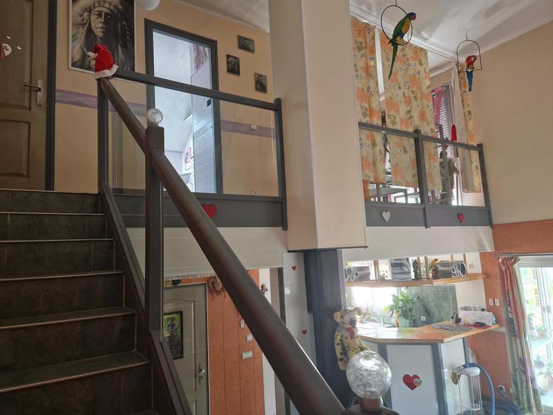 Maison - 179 m² - 6 pièces