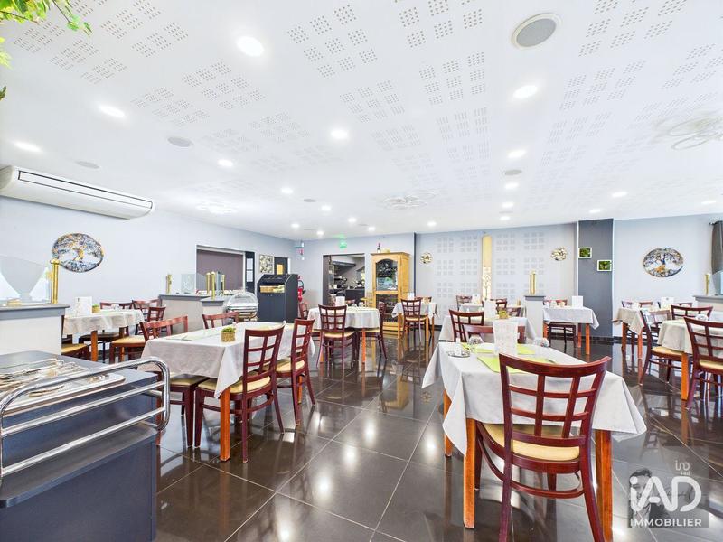 Local commercial - 230 m²