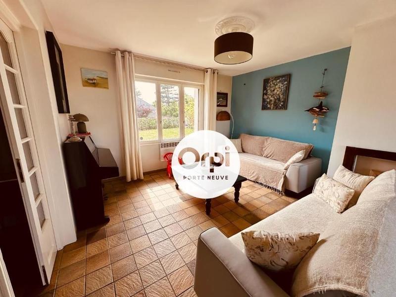 Maison - 188 m² - 5 pièces