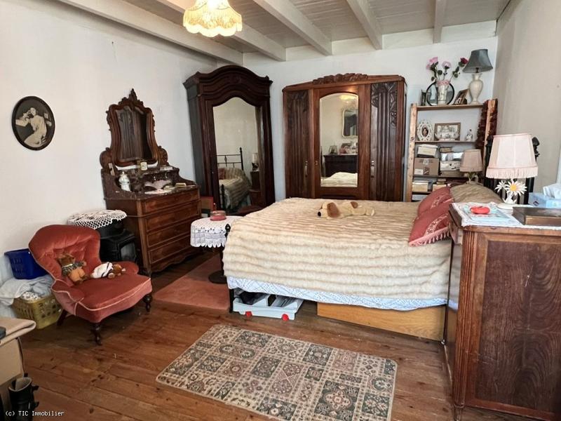 Maison en pierre - 56 m² - 2 pièces