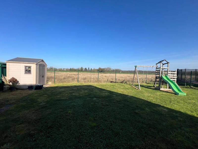 Maison - 100 m² - 5 pièces