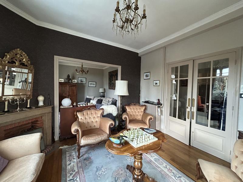 Maison - 165 m² - 7 pièces