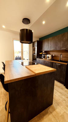 Maison - 100 m² - 4 pièces