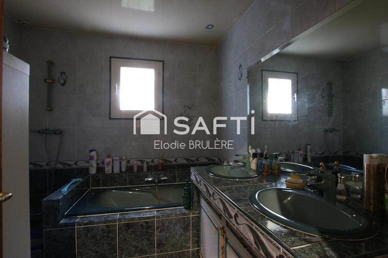 Maison - 176 m² - 6 pièces