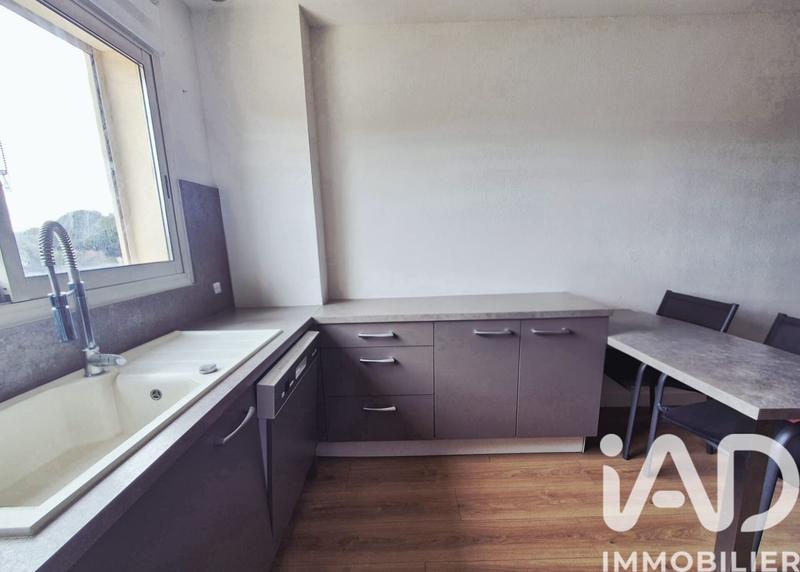 Appartement - 60 m² - 3 pièces