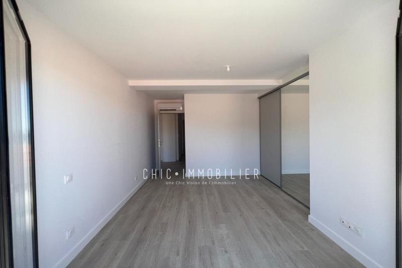 Villa - 95 m² - 4 pièces