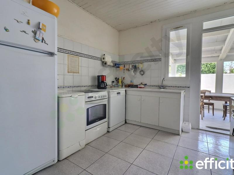 Maison - 121 m² - 7 pièces