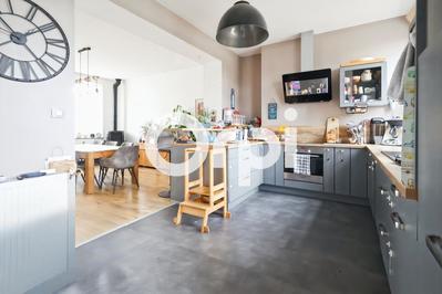 Maison - 176 m² - 6 pièces