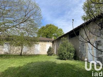 Maison - 285 m² - 10 pièces