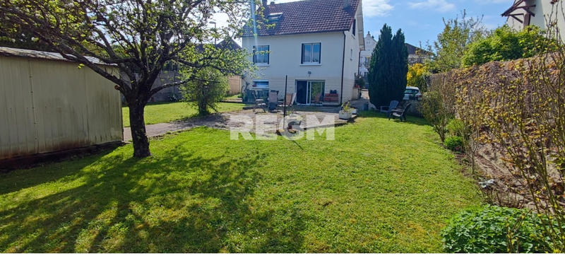 Maison - 135 m² - 5 pièces