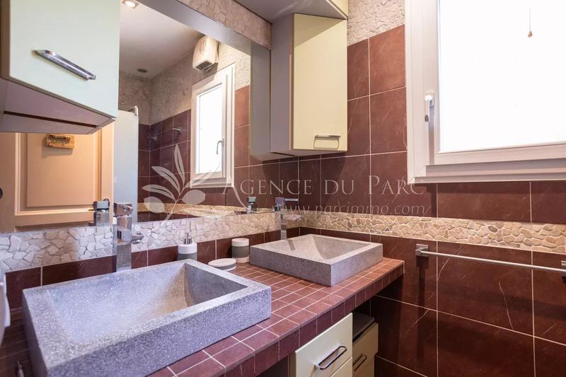 Villa - 171 m² - 5 pièces