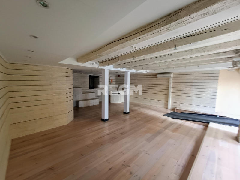 Local commercial - 57 m²