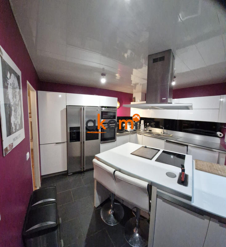 Maison - 142 m² - 5 pièces