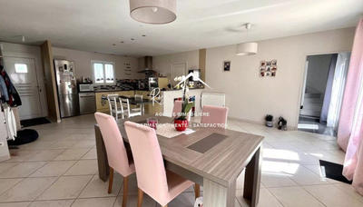 Maison - 133 m² - 6 pièces