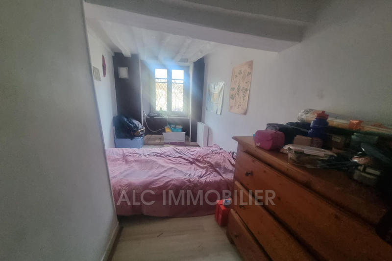 Fonds de commerce - Magasins - 153 m²