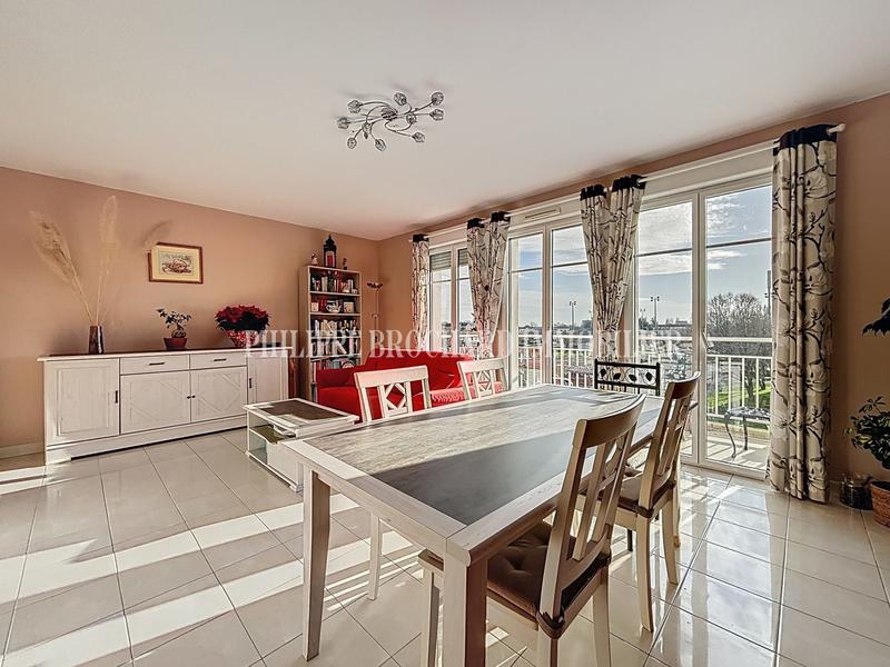 Appartement - 64 m² - 3 pièces