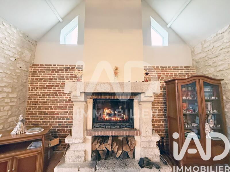 Maison - 198 m² - 7 pièces