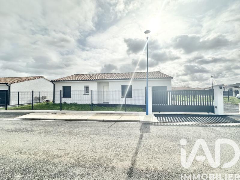 Maison - 94 m² - 4 pièces