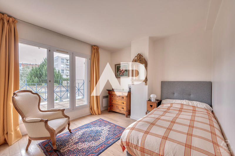 Maison - 115 m² - 6 pièces