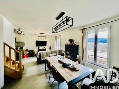 Maison - 80 m² - 3 pièces