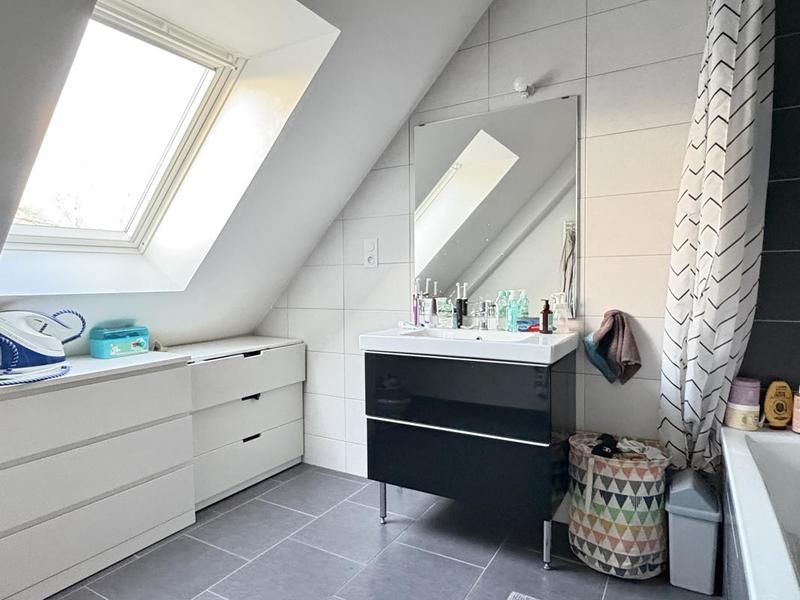 Maison - 114 m² - 6 pièces