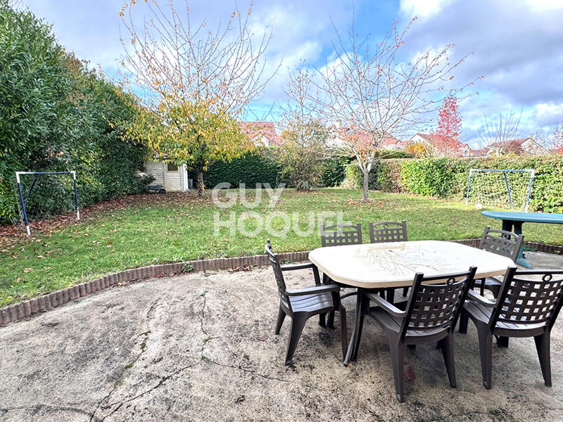 Maison - 95 m² - 5 pièces