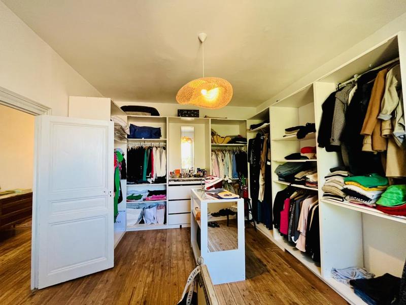 Maison de maîtres - 430 m² - 10 pièces