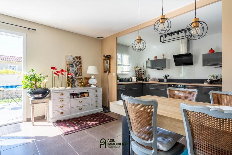 Villa - 140 m² - 5 pièces