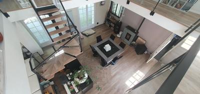 Maison - 205 m² - 4 pièces