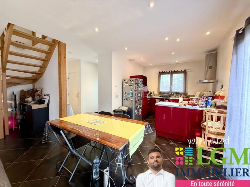 Maison - 100 m² - 4 pièces